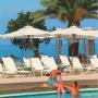 Cyprus - bazén hotela Louis Ledra Beach nahlad